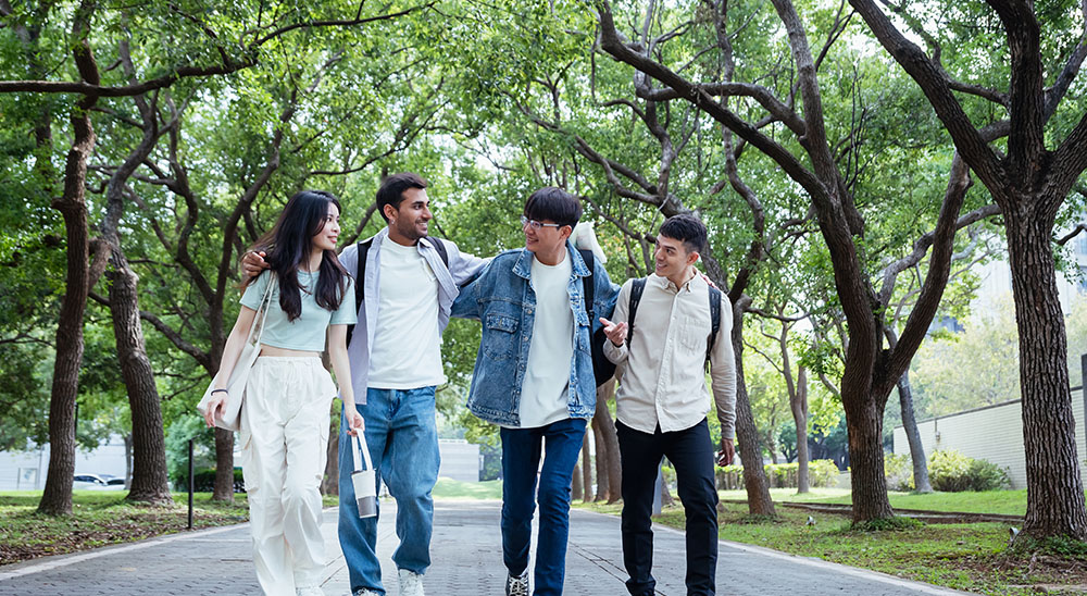 7 NYCU Students.jpg